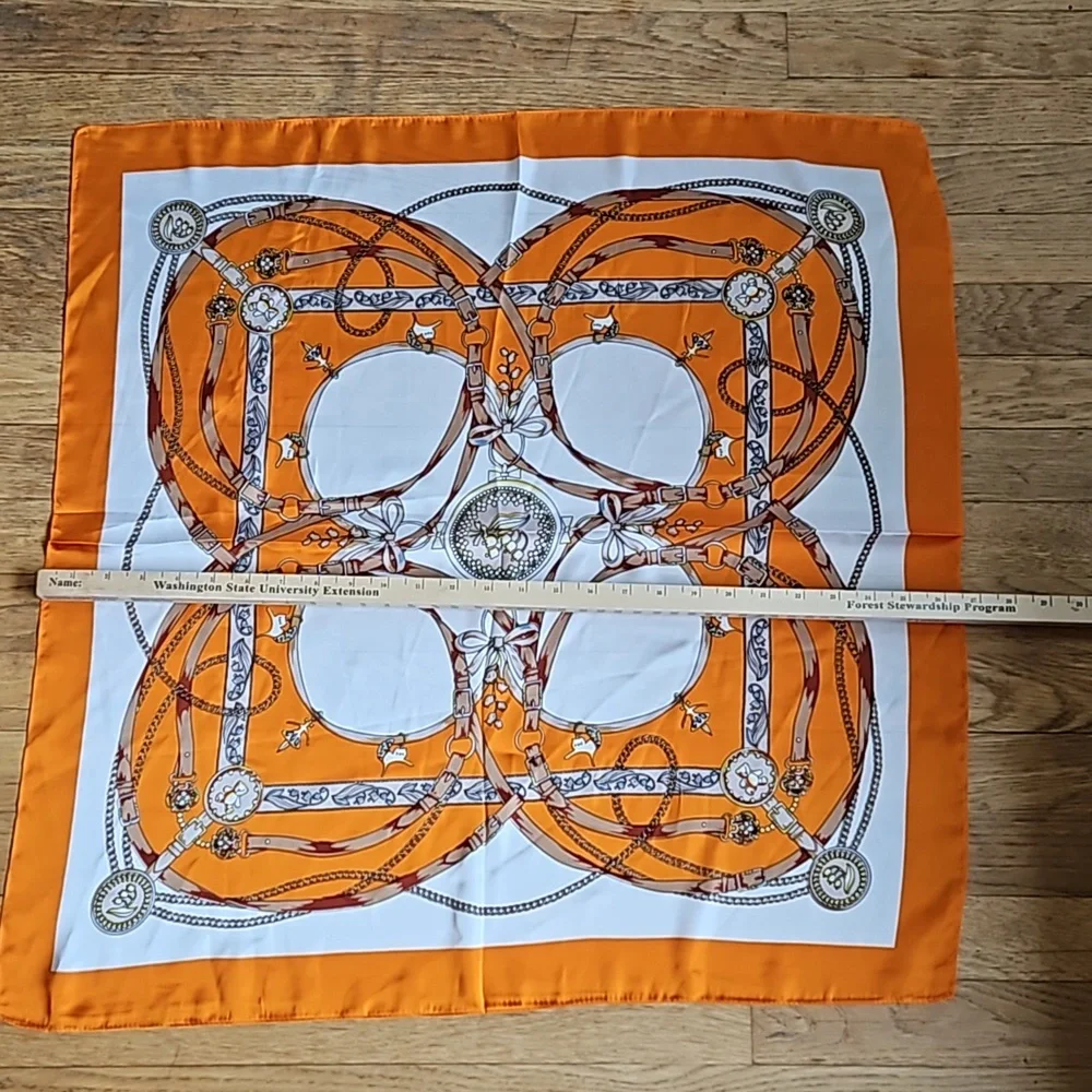 NWOT square orange chain strap scarf